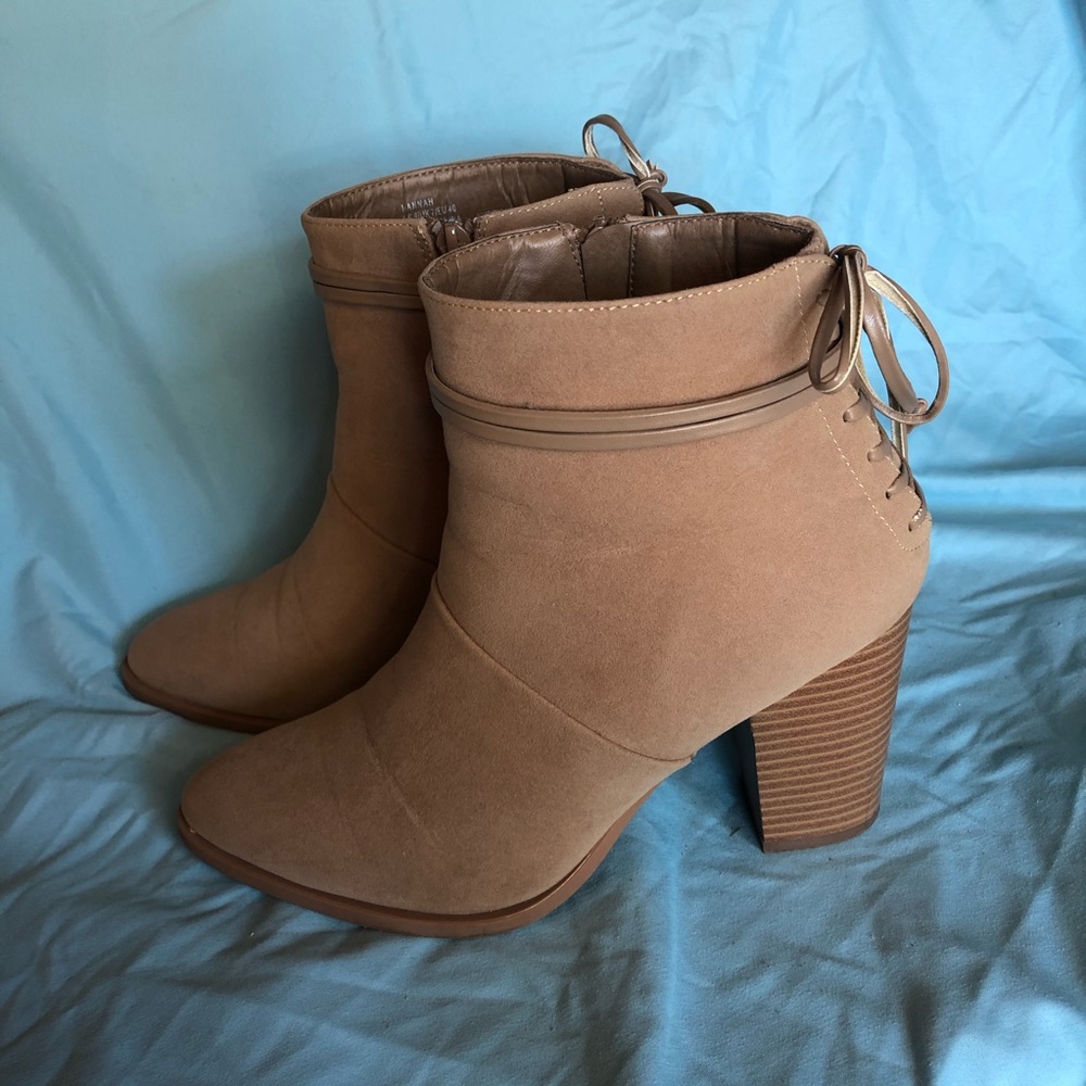 Shoedazzle Chunky Heel Bootie 🖤 Style “Hannah”